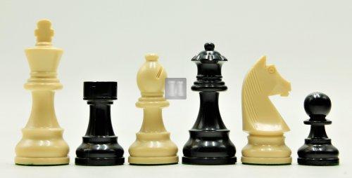 King mm.97 Plastic chess set "Staunton" - Black & White