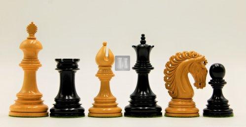 'Torpedo' Staunton boxwood-ebony chessmen - King 110 mm